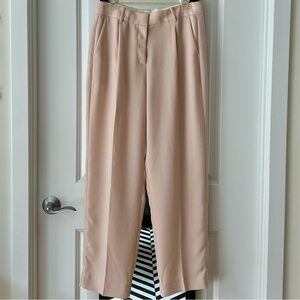 Women’s J Crew Essential Pant in City Crepe. NWT. Size 8. Color “raw cashew.”